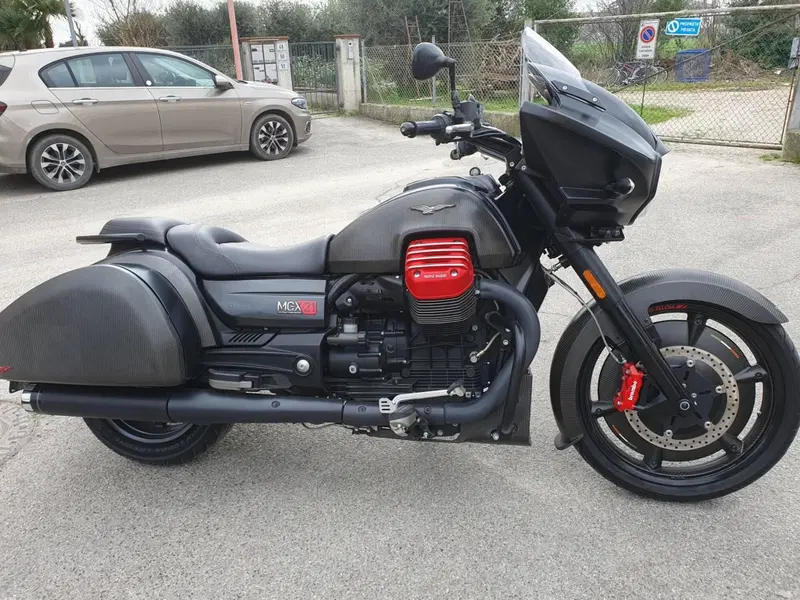 Moto Guzzi MGX 21 1400 (2016 - 20)