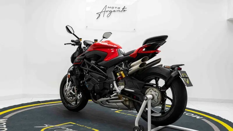 MV Agusta Brutale 1000 RS (2022 - 26) (5)