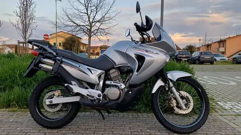 Honda Transalp XL 650V (2005 - 06)