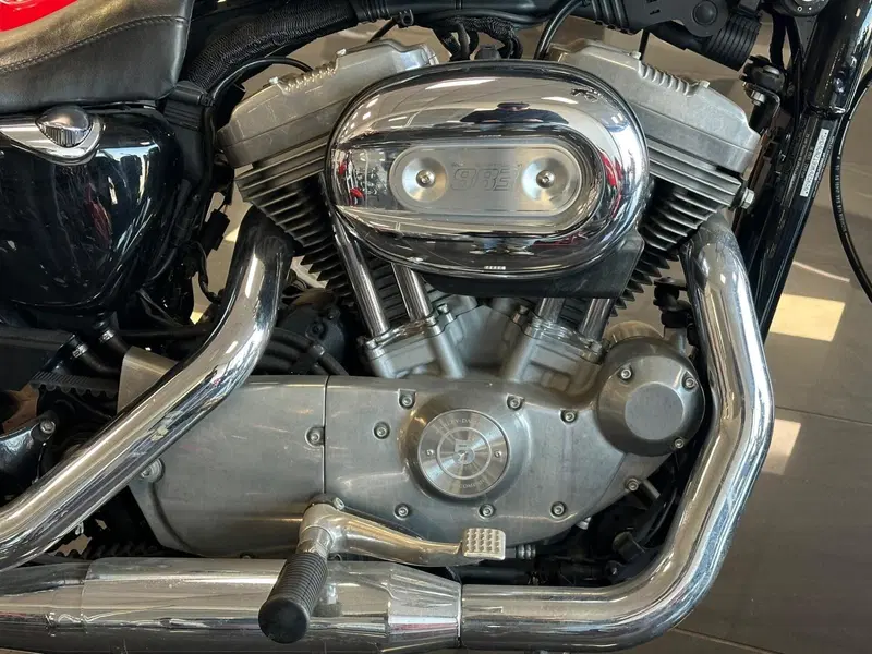 Harley-Davidson 883 R (2008 - 16) - XL 883R (8)