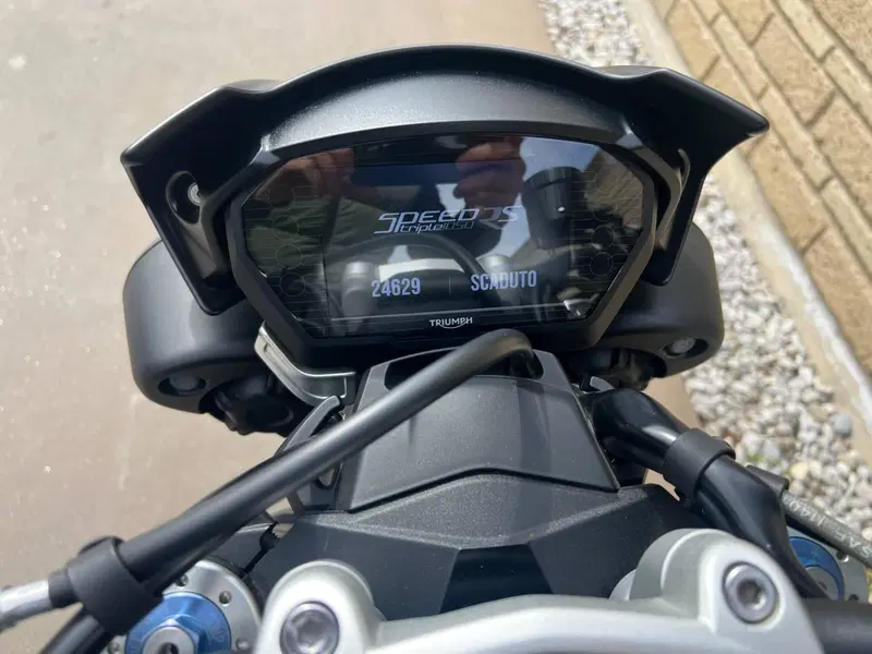 Triumph Speed Triple 1050 RS (2018 - 20) (8)
