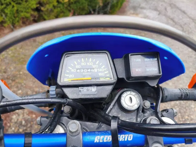 Yamaha XT 600 E (7)