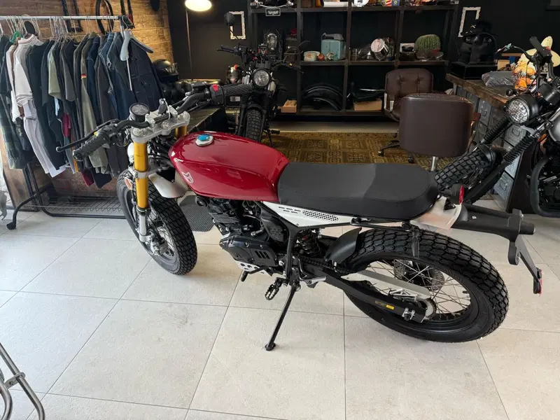 Mutt Motorcycles Razorback 125 (2021 - 25) (3)