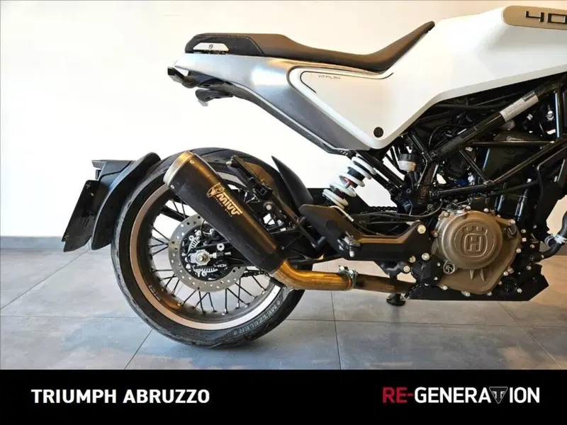 Husqvarna Vitpilen 401 (2021 - 23) (6)