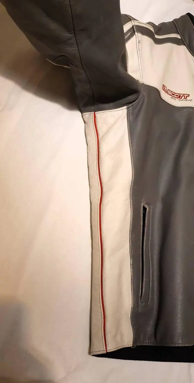 Giacca moto in pelle Scott (8)