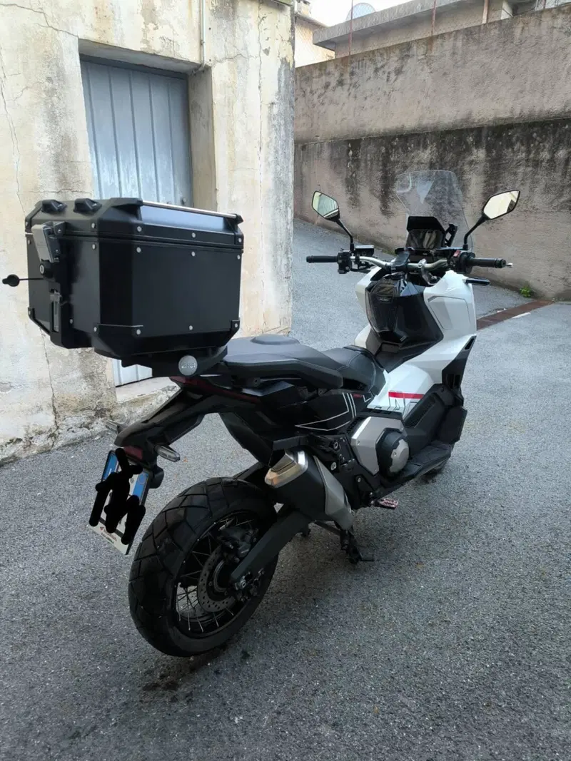 Honda X-ADV 750 DCT (2021 - 24) (14)