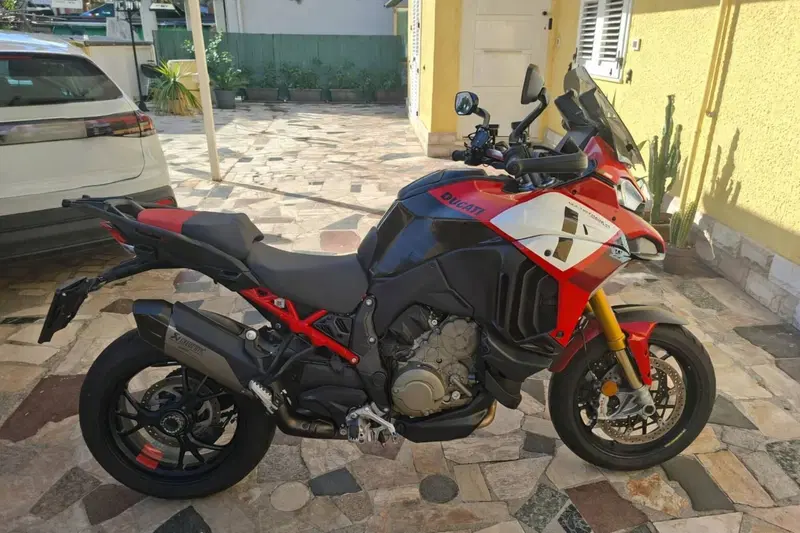 Ducati Multistrada V4 Pikes Peak (2021 - 24)