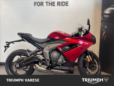 Triumph Daytona 660 (2024 - 26) usata