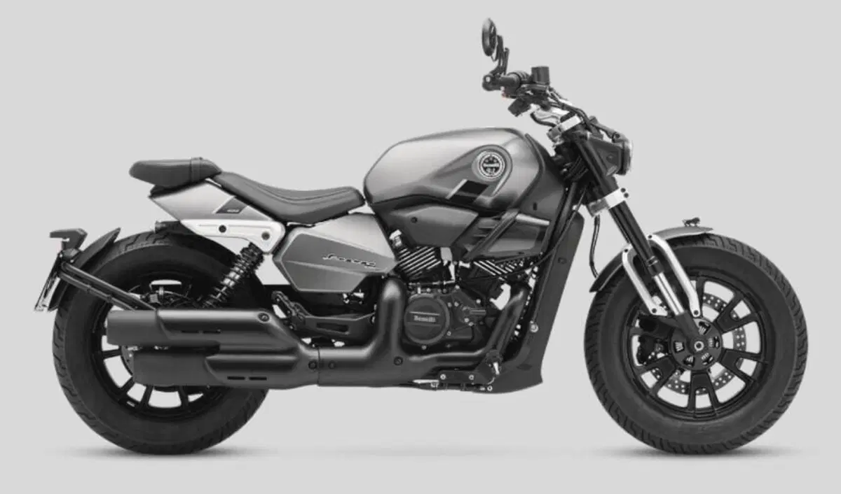 Benelli Leoncino 400 Bobber (2026)