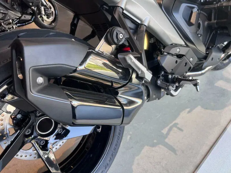 Bmw R 1300 R (2026) (9)