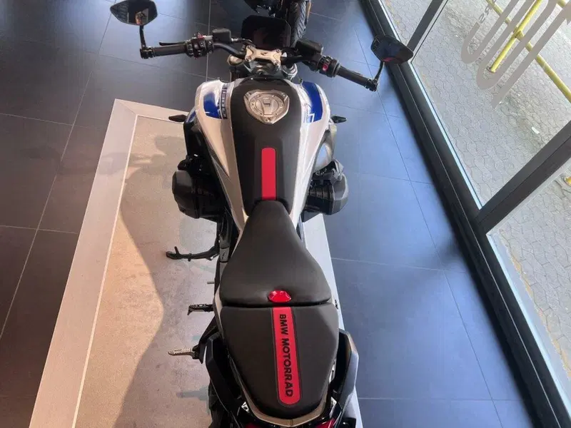 Bmw R 1300 R (2026) (5)