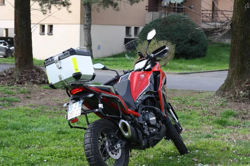 Moto Morini X-Cape 650 (2021 - 26) (6)