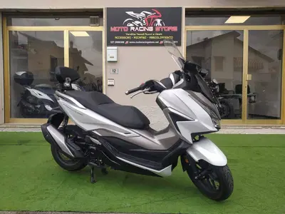 Honda Forza 350 Deluxe (2022 - 24) usata