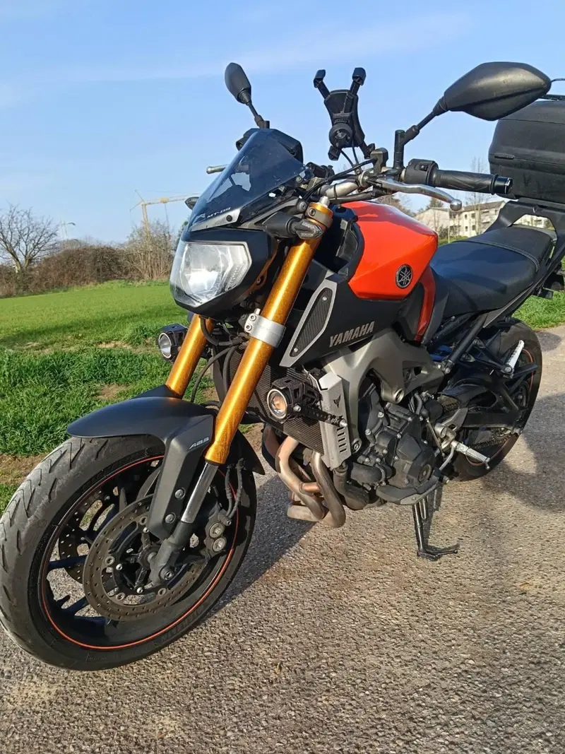 Yamaha MT-09 ABS (2013 - 15)