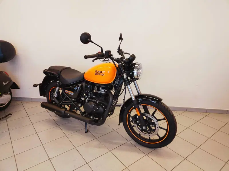 Royal Enfield Meteor 350 (2021 - 26) (11)