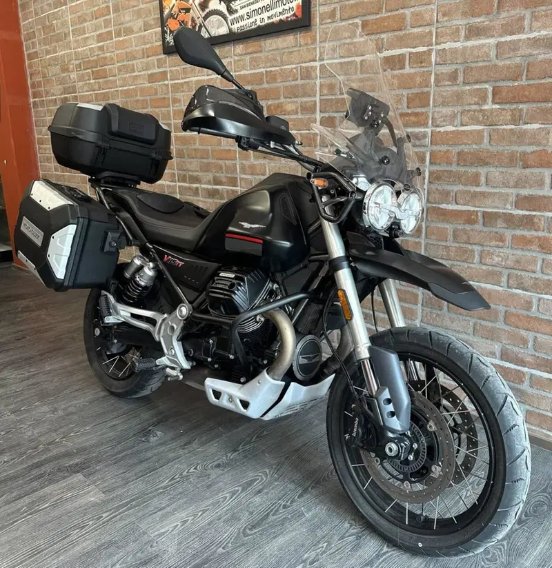 Moto Guzzi V85 TT (2021 - 23) (9)