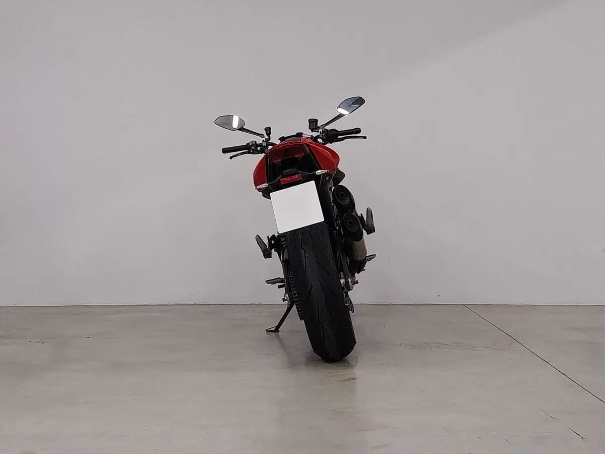 Ducati Monster 937 + (2021 - 25) (4)