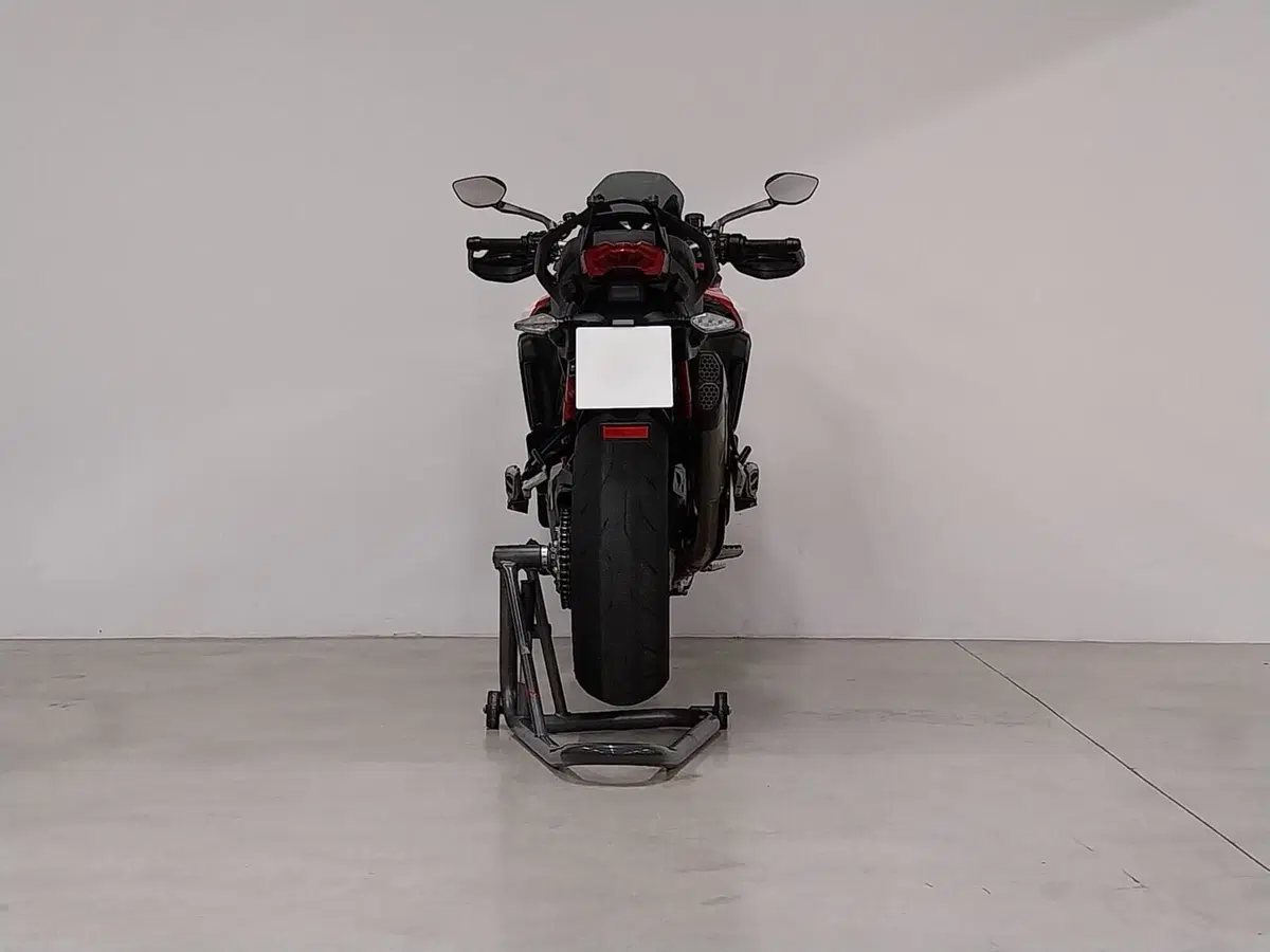 Ducati Multistrada V4 Pikes Peak (2021 - 24) (5)
