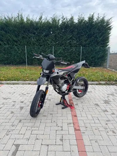 Fantic Motor Motard 125 M Performance 4t (2017) usata