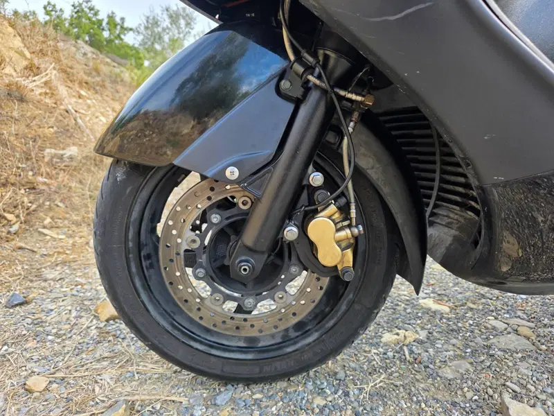 Yamaha T-Max 500 (2004 - 07) (2)