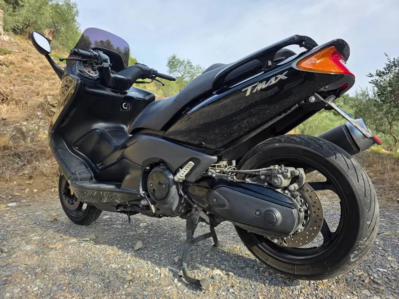 Yamaha T-Max 500 (2004 - 07) (4)