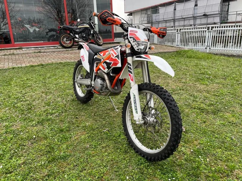 KTM Freeride 250 R (2013 - 17) (3)