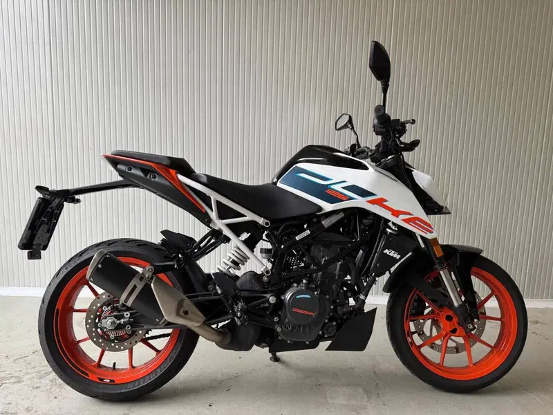 KTM 125 Duke (2021 - 23)