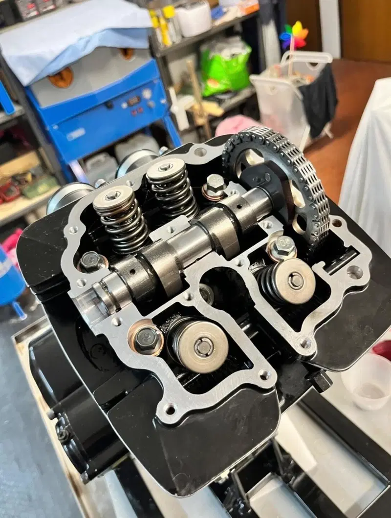Yamaha XT 550 (11)