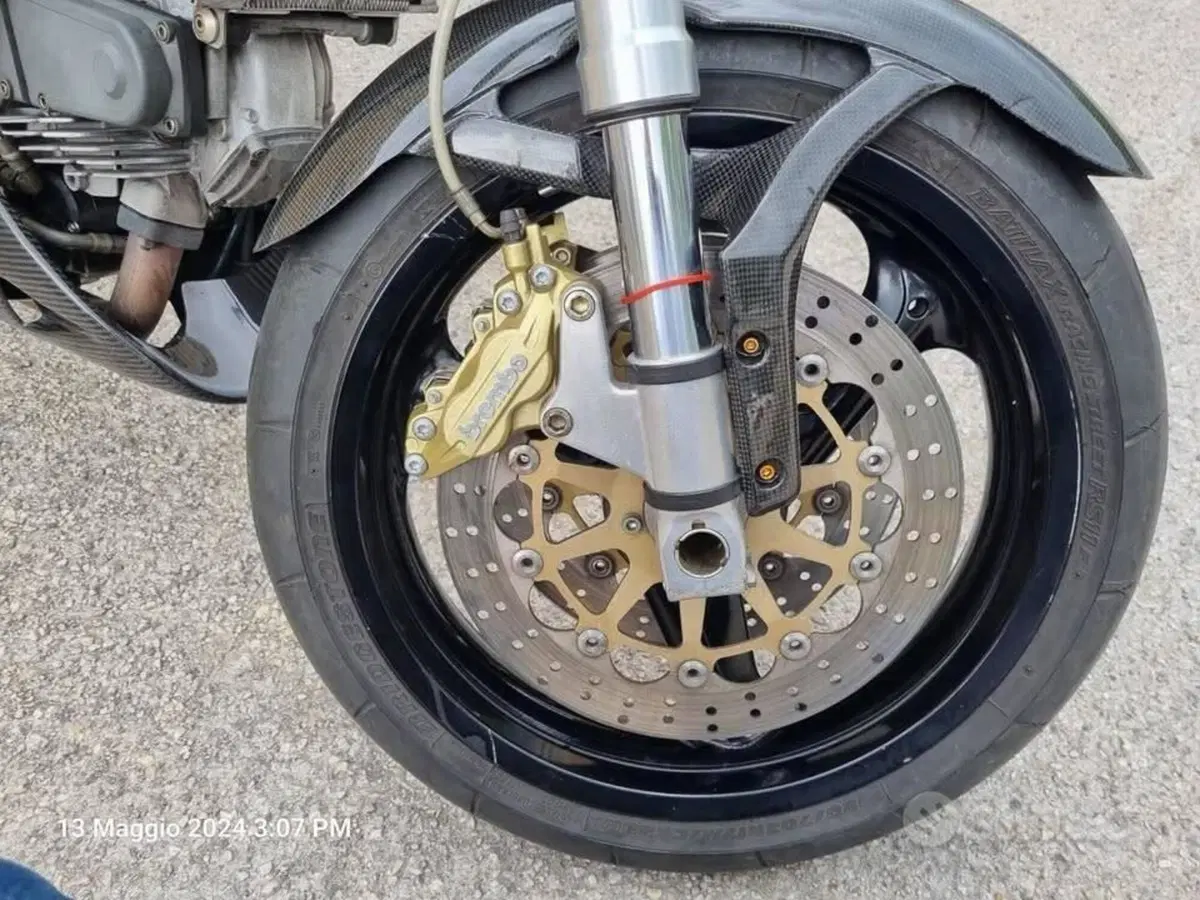 Ducati Monster 900 I.E. (1999 - 02) (18)