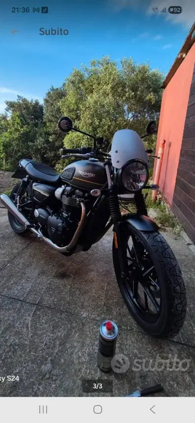 Triumph Street Twin 900 (2021 - 22) usata