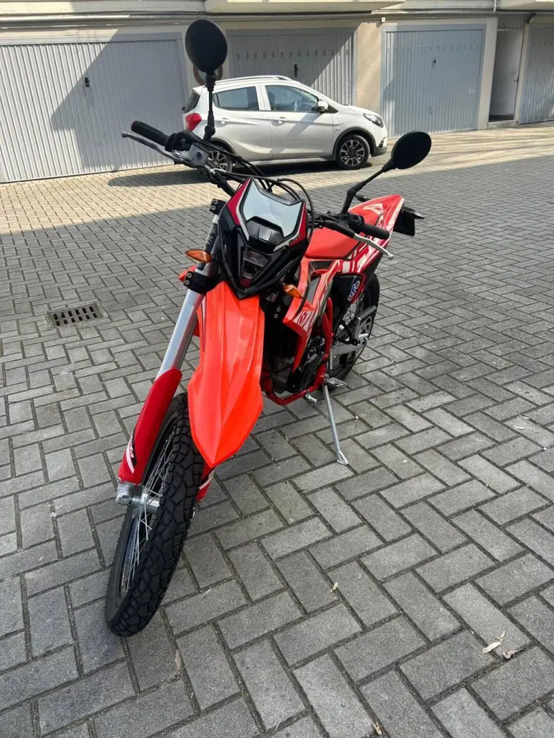 Betamotor RR 125 4T Enduro LC (2021 - 23) (3)