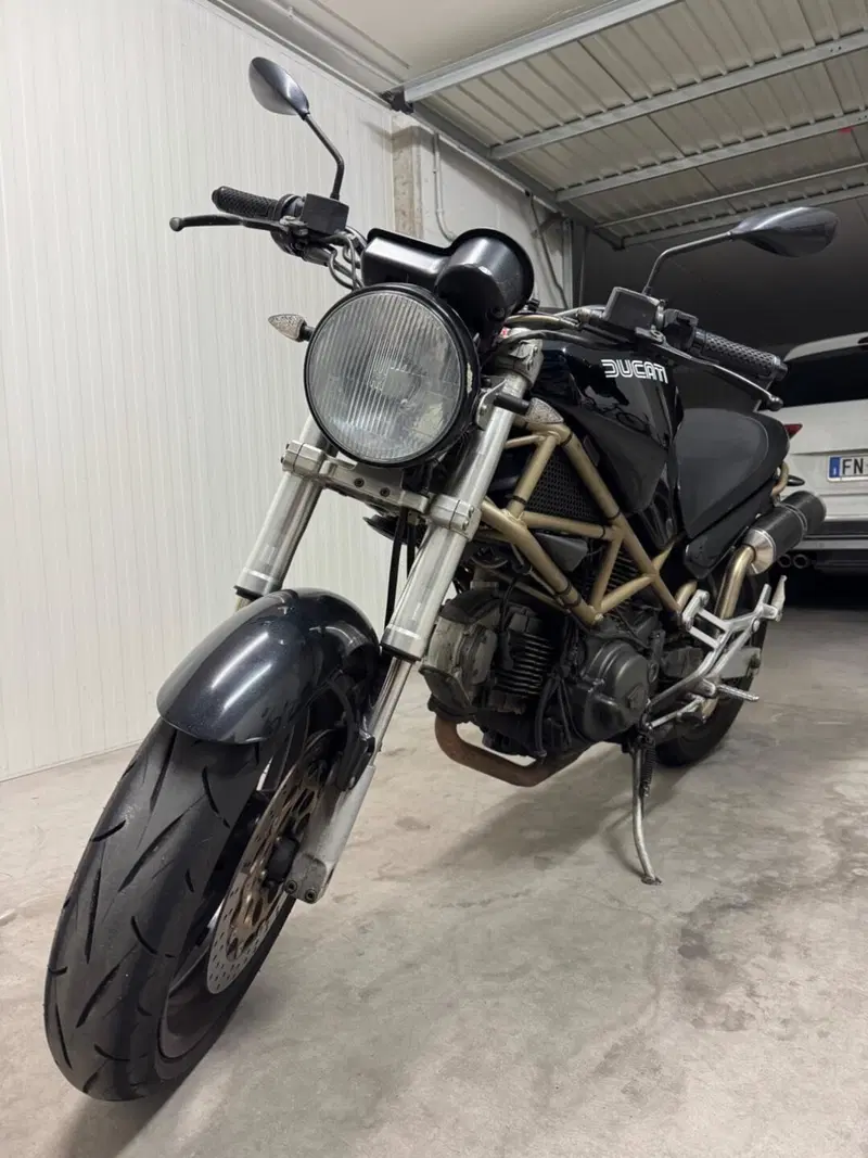 Ducati Monster 600 City Dark (1998 - 02) (6)