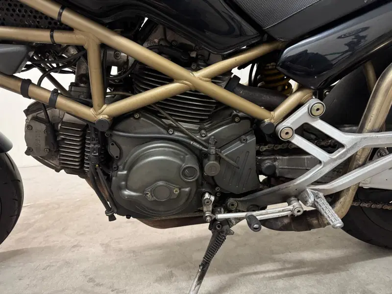 Ducati Monster 600 City Dark (1998 - 02) (11)