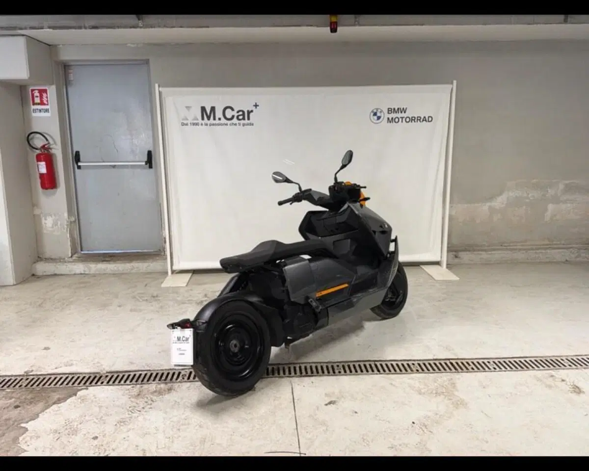 Bmw CE 04 (2021 - 25) (5)