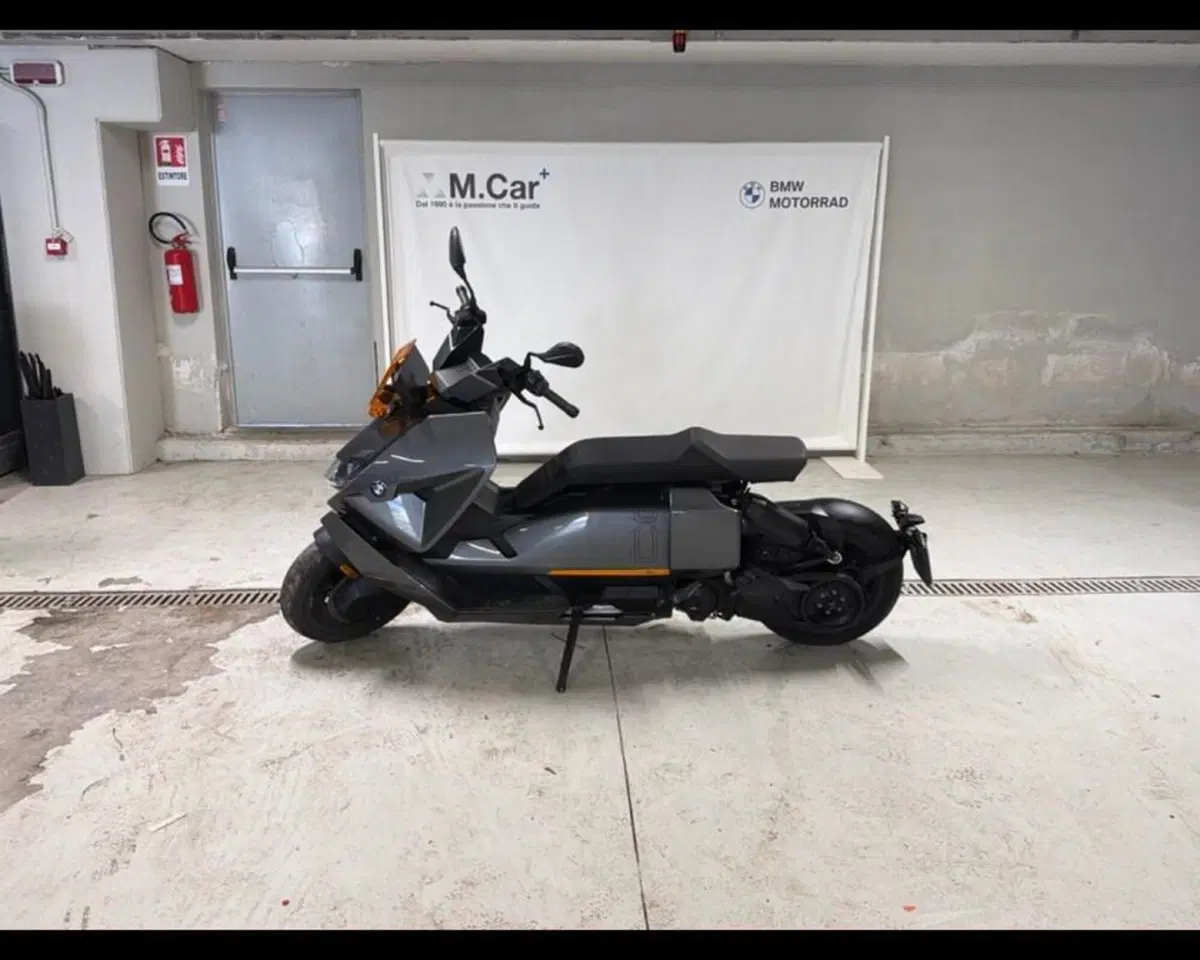 Bmw CE 04 (2021 - 25) (8)