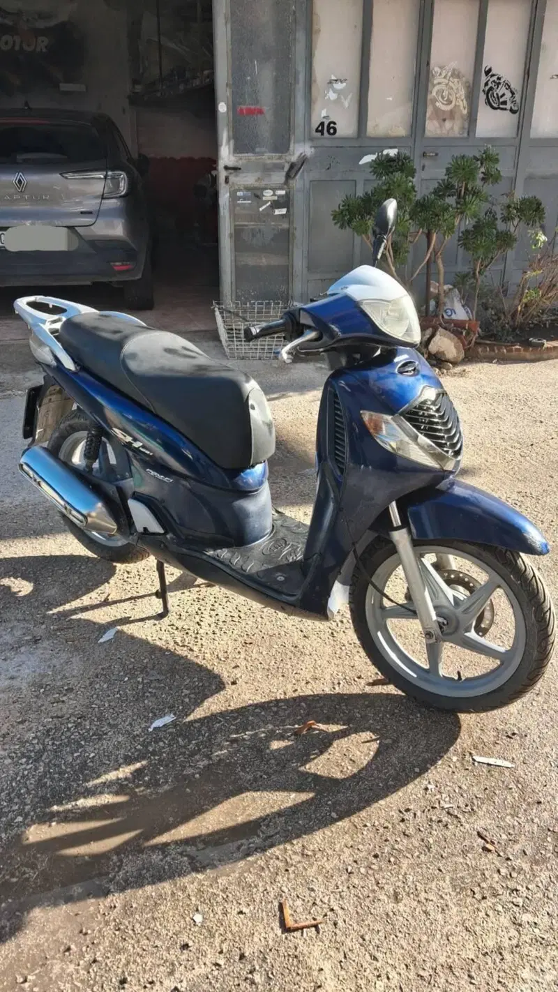 Honda SH 125 i (2005 - 08) (8)