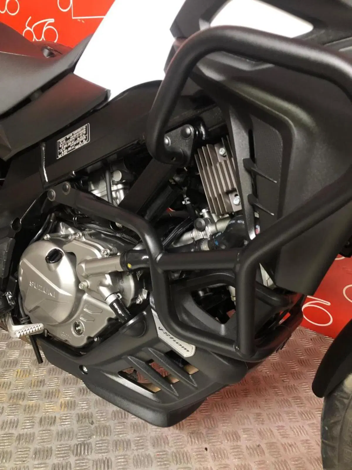 Suzuki V-Strom 650 (2021 - 25) (6)