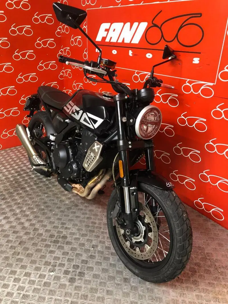 Brixton Motorcycles Crossfire 500 X (2021 - 26) (2)