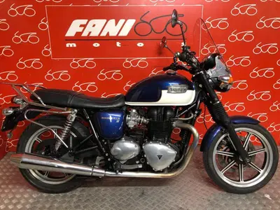 Triumph Bonneville SE (2009 - 13) usata