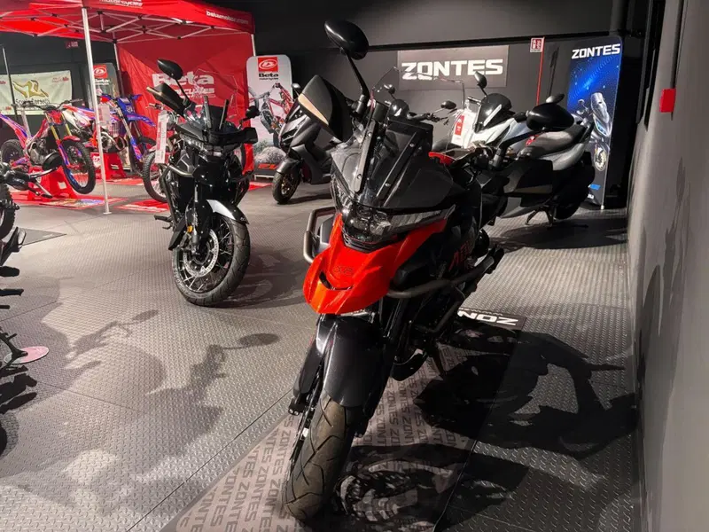 Zontes ZT350-T1 (2022 - 26) (6)