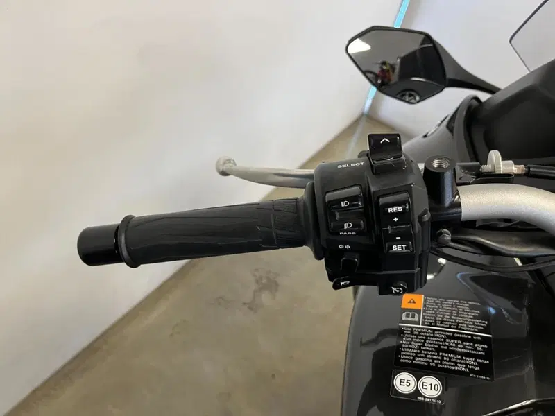 Yamaha Niken 850 (2018 - 20) (14)