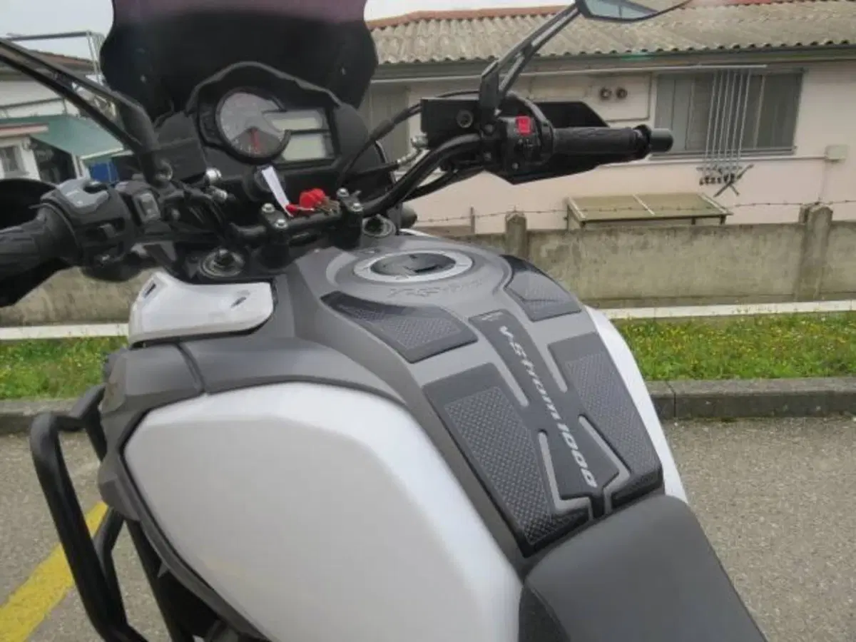 Suzuki V-Strom 1000 (2017 - 20) (15)