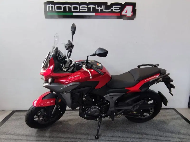 Cyclone RX650 (2025 - 26) (2)