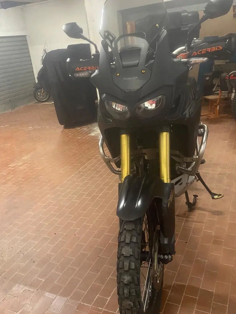 Honda Africa Twin CRF 1000L (2016 - 17)