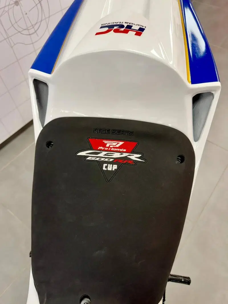 Honda CBR 600 RR (2024 - 26) (8)