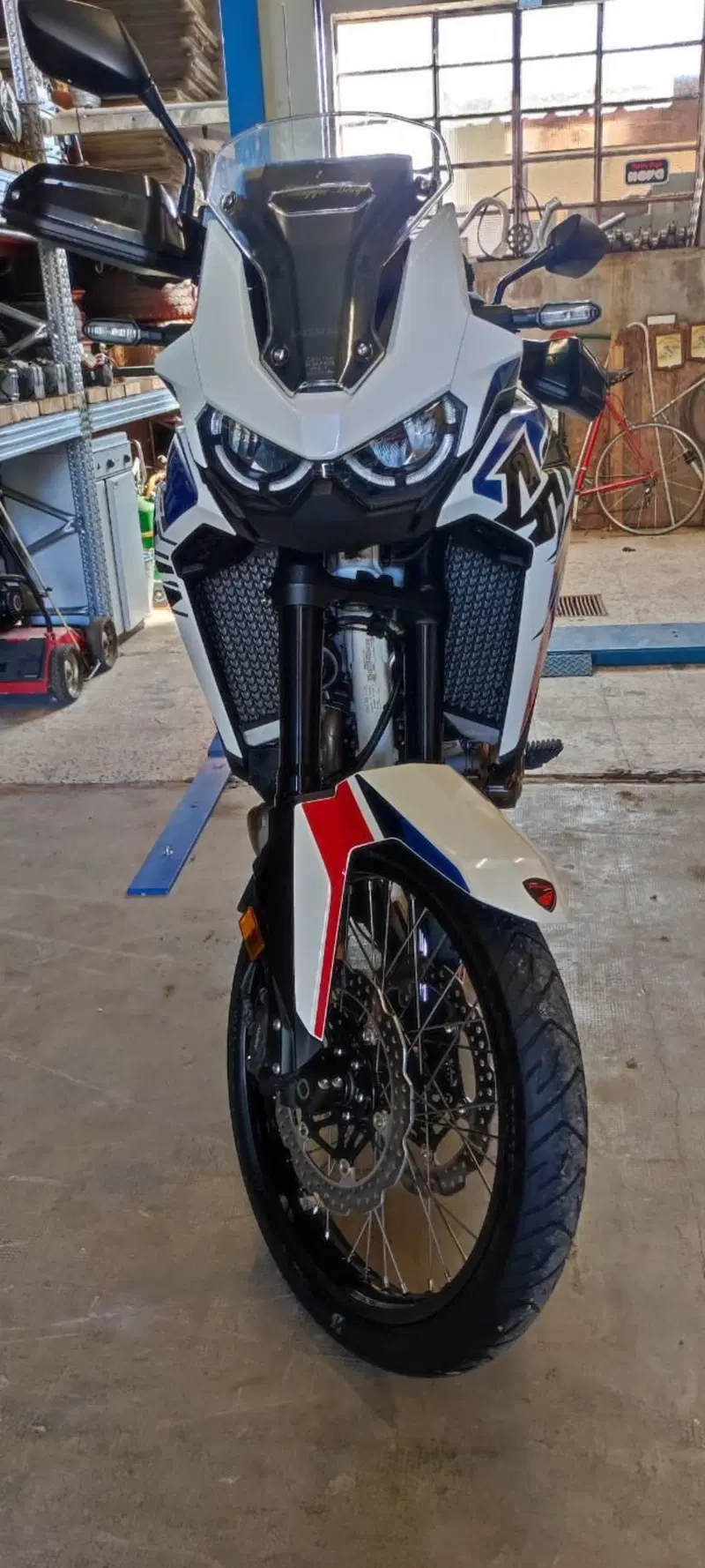 Honda Africa Twin CRF 1100L (2022 - 23) (5)
