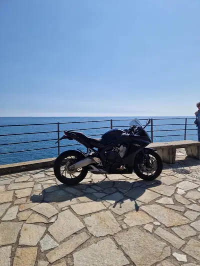 Honda CBR 650 F ABS (2014 - 17) usata