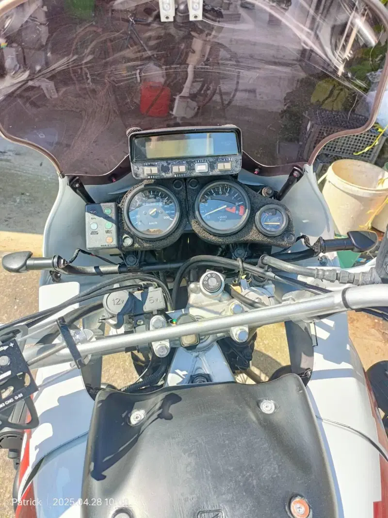 Honda Africa Twin XRV 750 (1993 - 95) (2)