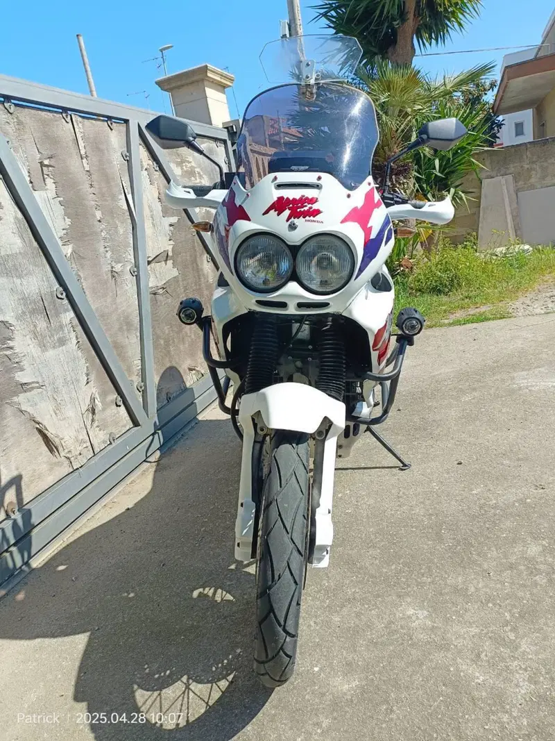 Honda Africa Twin XRV 750 (1993 - 95) (5)
