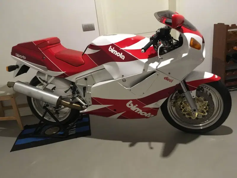 Bimota YB 10 biposto
